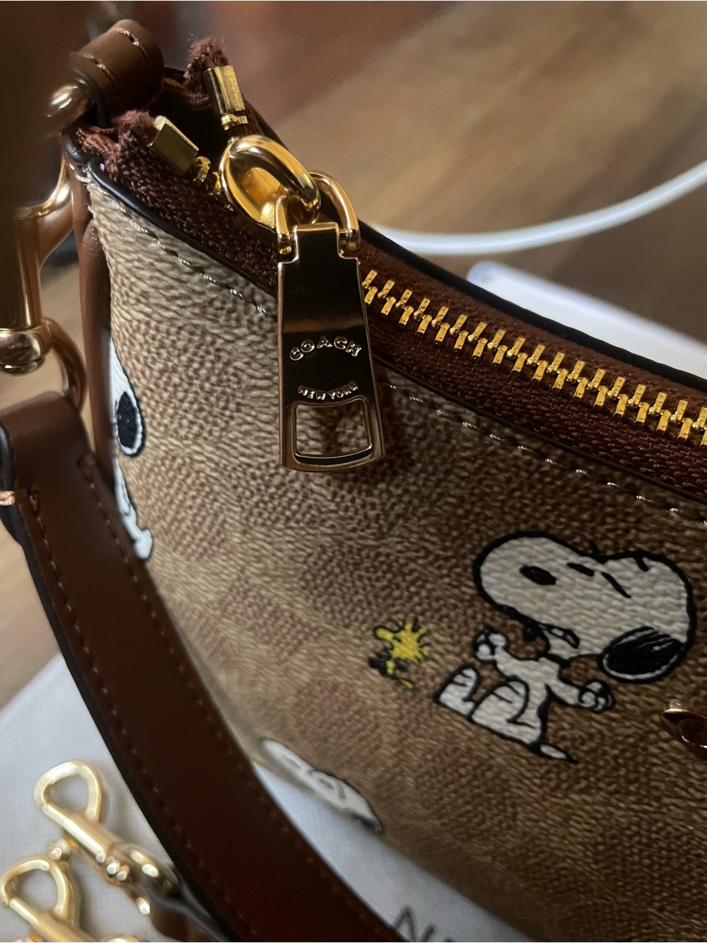 Coach X Peanuts Teri Bag - Picture 5 of 6